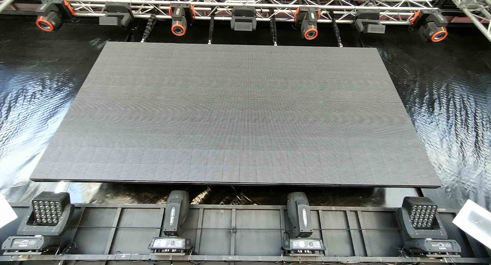 Alquiler de escenario m�vil CLPRO